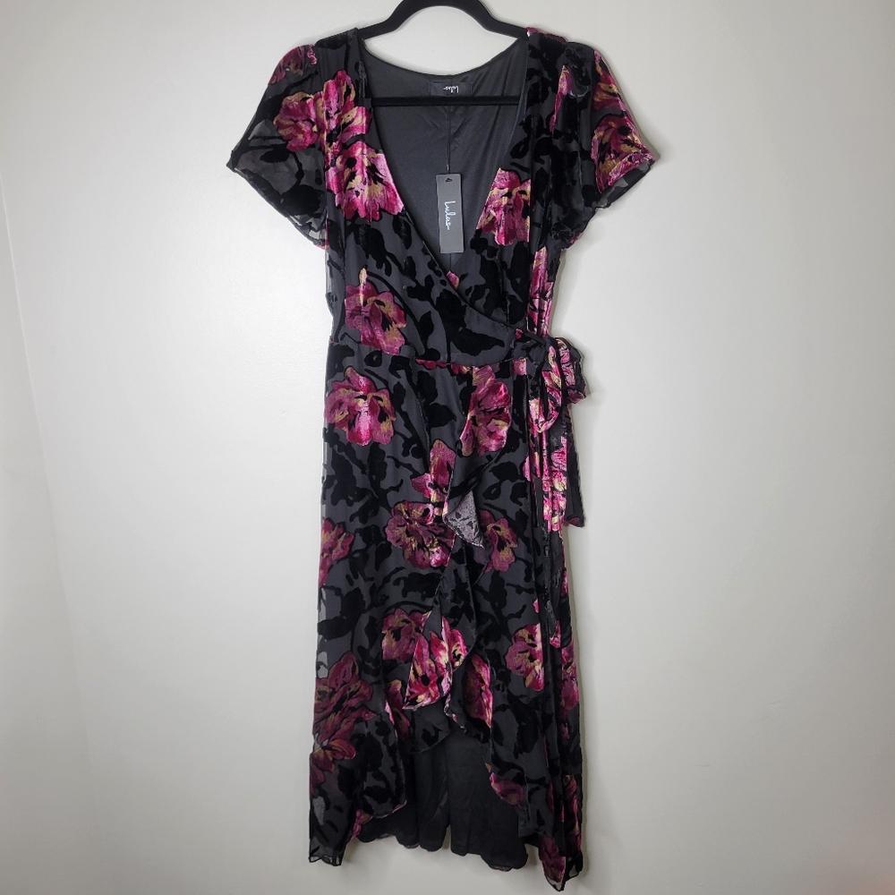 Lulu's Chic Status Velvet Wrap Dress